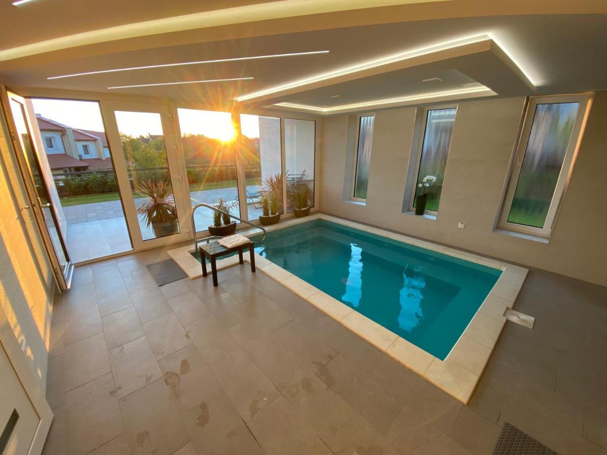 Magnolia Room & Spa - Adults Only Csopak Dış mekan fotoğraf